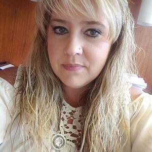 Meet your Posher, Keri